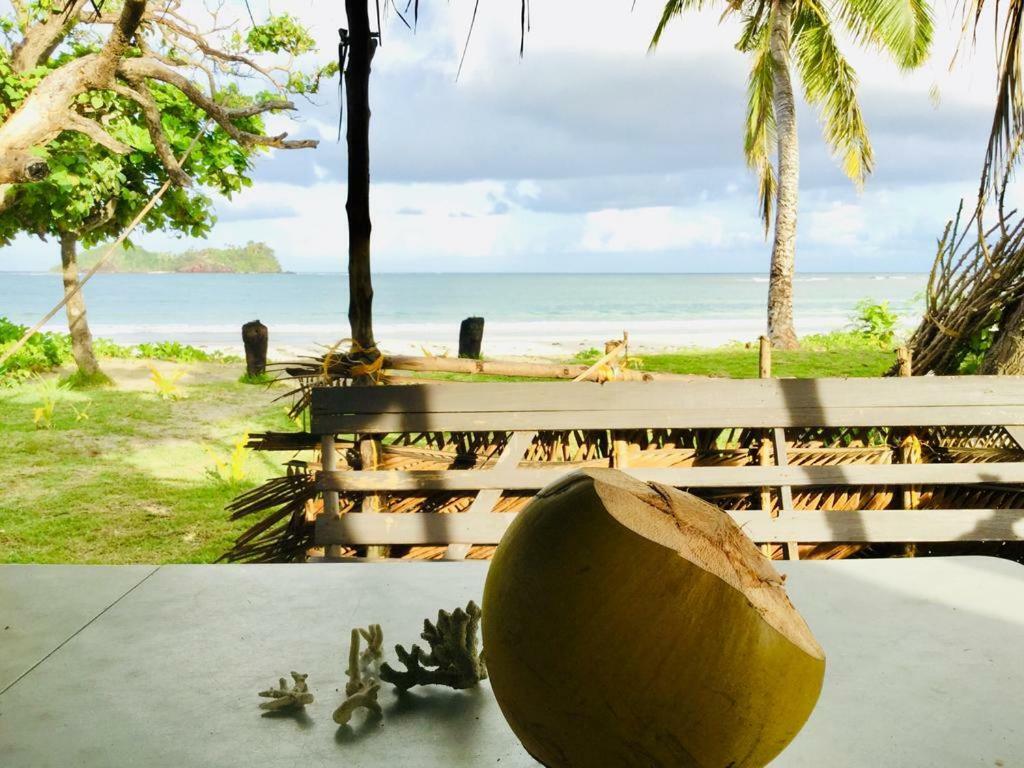 Malakati Village Beach House Naisisili Extérieur photo